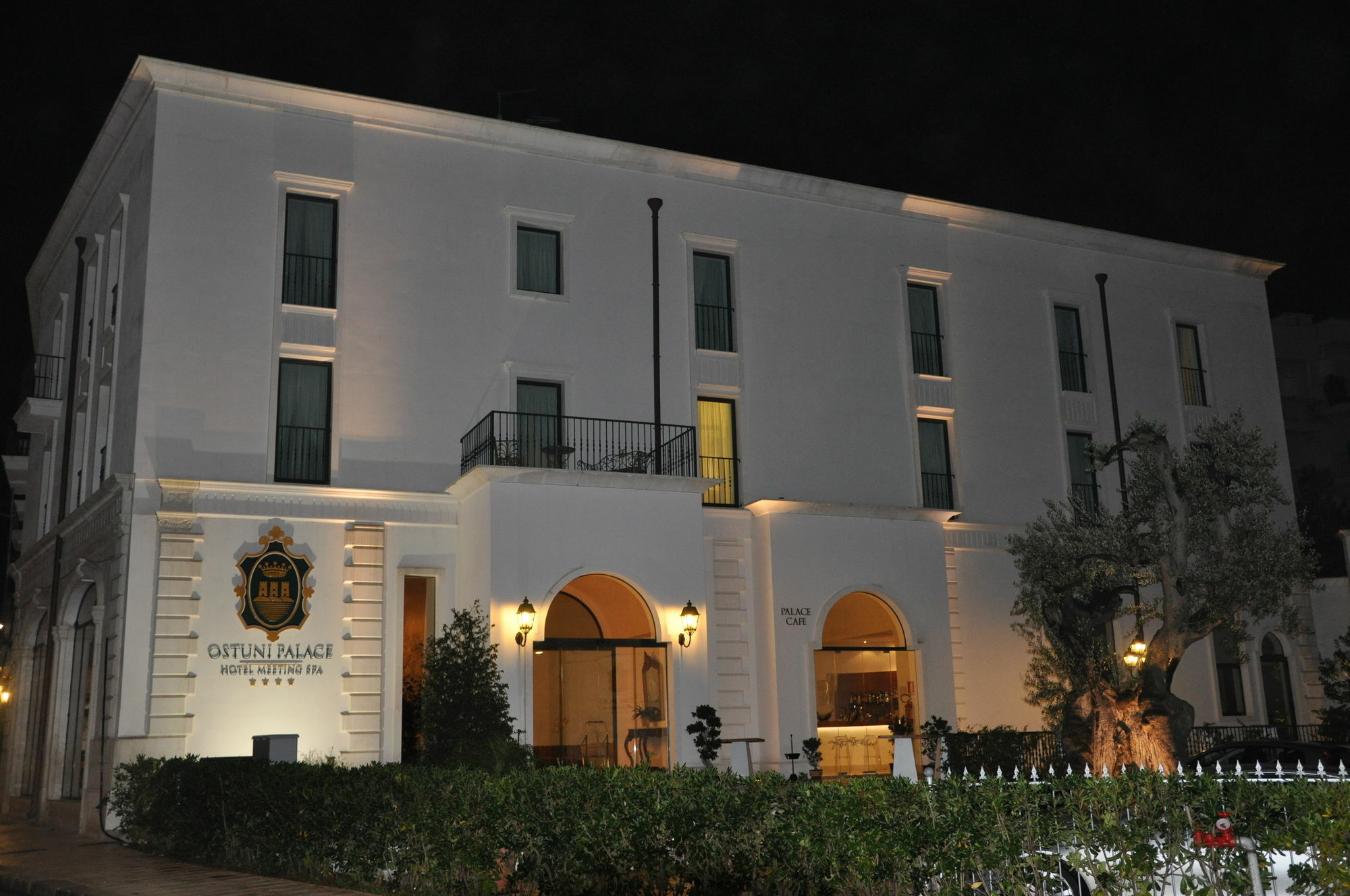 Ostuni Palace - Hotel Bistrot & Spa Exteriér fotografie